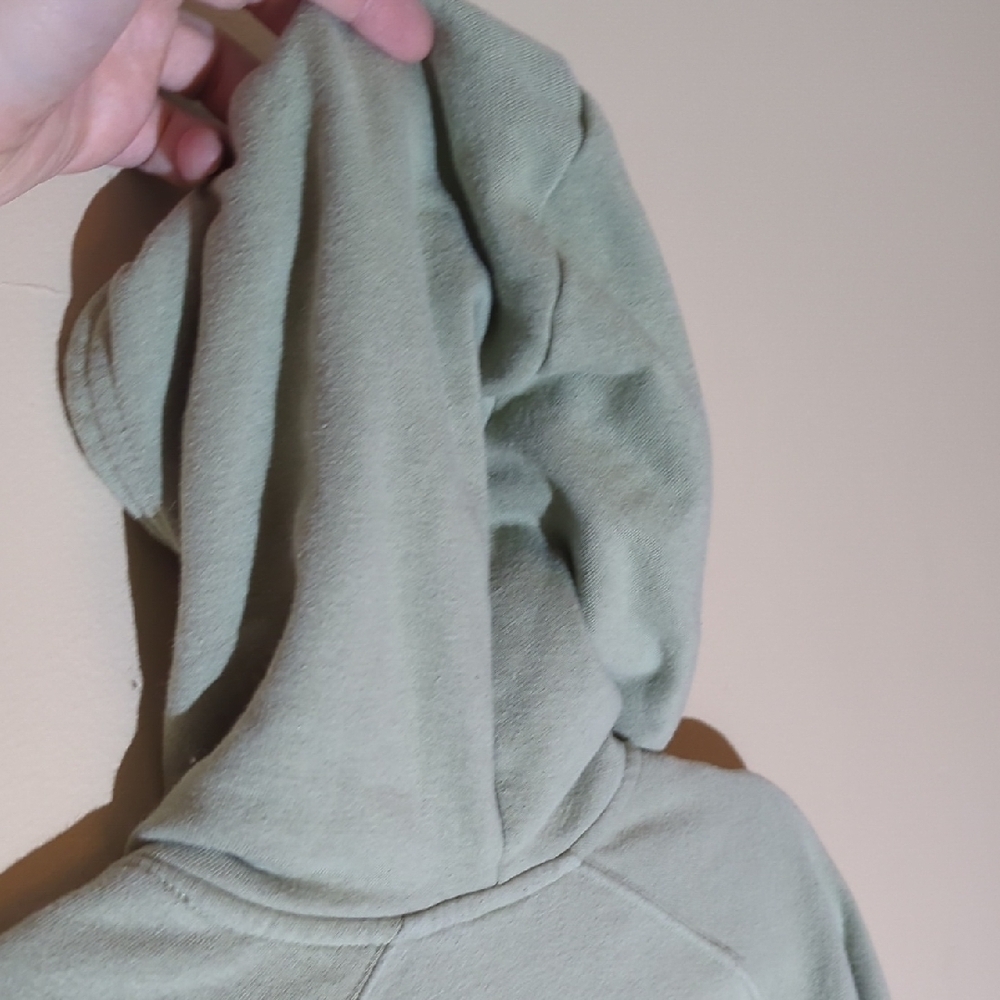 The North Face Men's Olive Hoodie - Picture 5 of 10